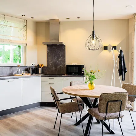 2 Bedroom Gorgeous Home In Afferden Hébergement de vacances